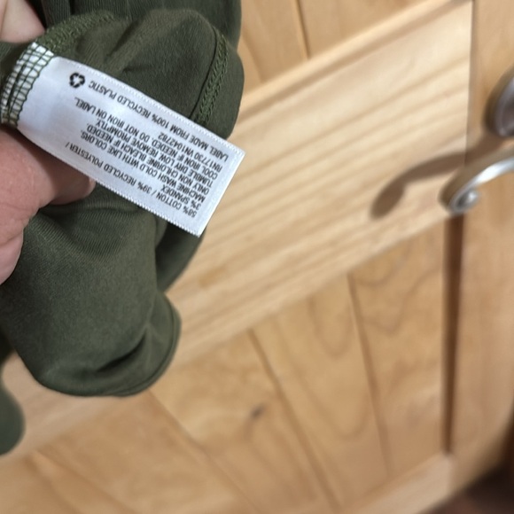 a. new day Olive Green Sleeveless Top - Picture 4 of 4